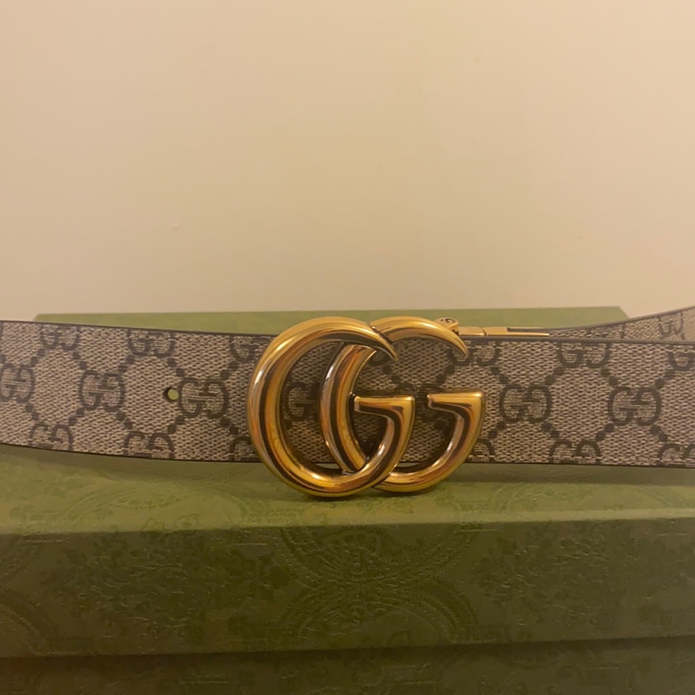 Gucci belt
